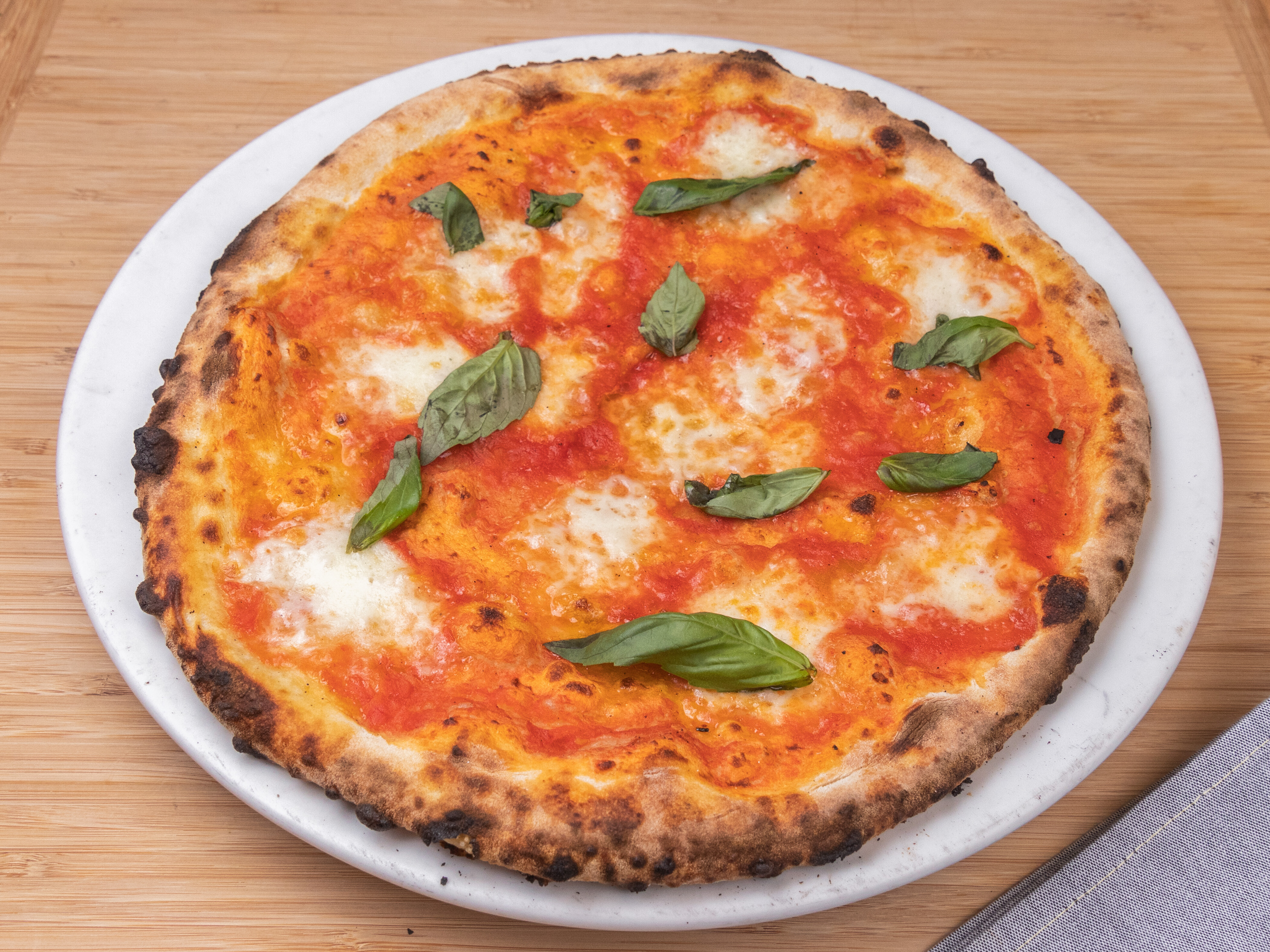 Order La Margherita 1796 Pizze food online from Vingenzos store, Woodstock on bringmethat.com