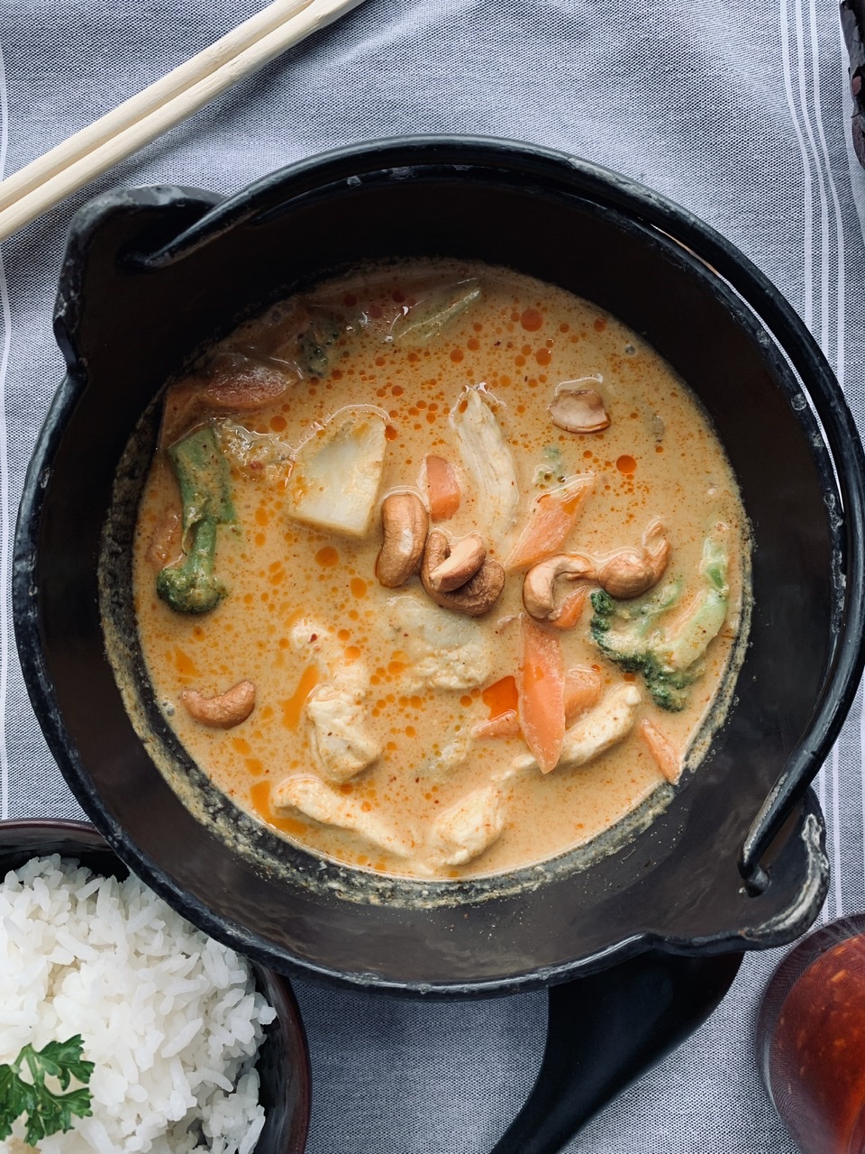 Order Mussamun Curry food online from Hands On Thai & Sushi store, Chicago on bringmethat.com