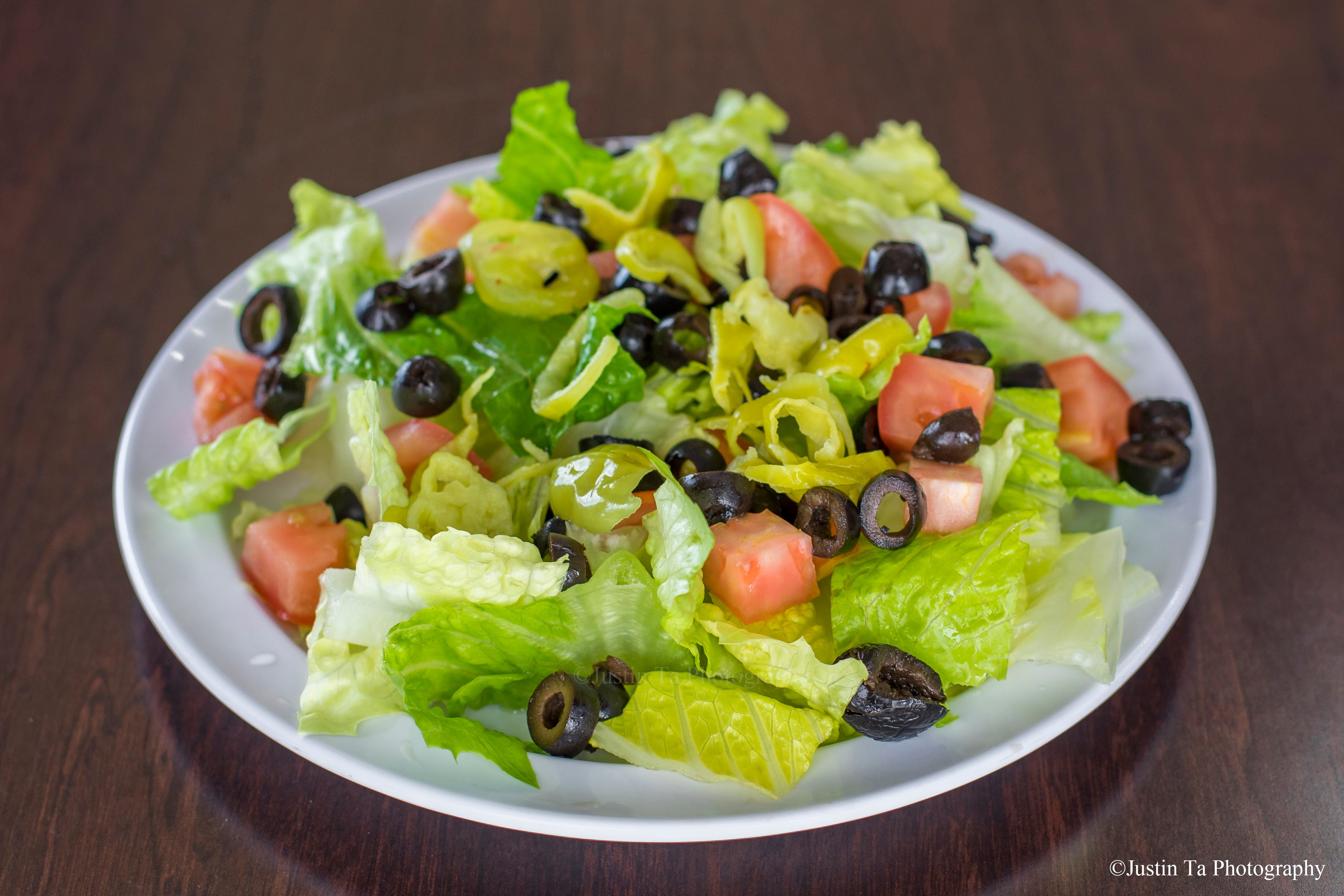 Order Garden Salad - Salad food online from Red Pepper Pizza store, San Leandro on bringmethat.com