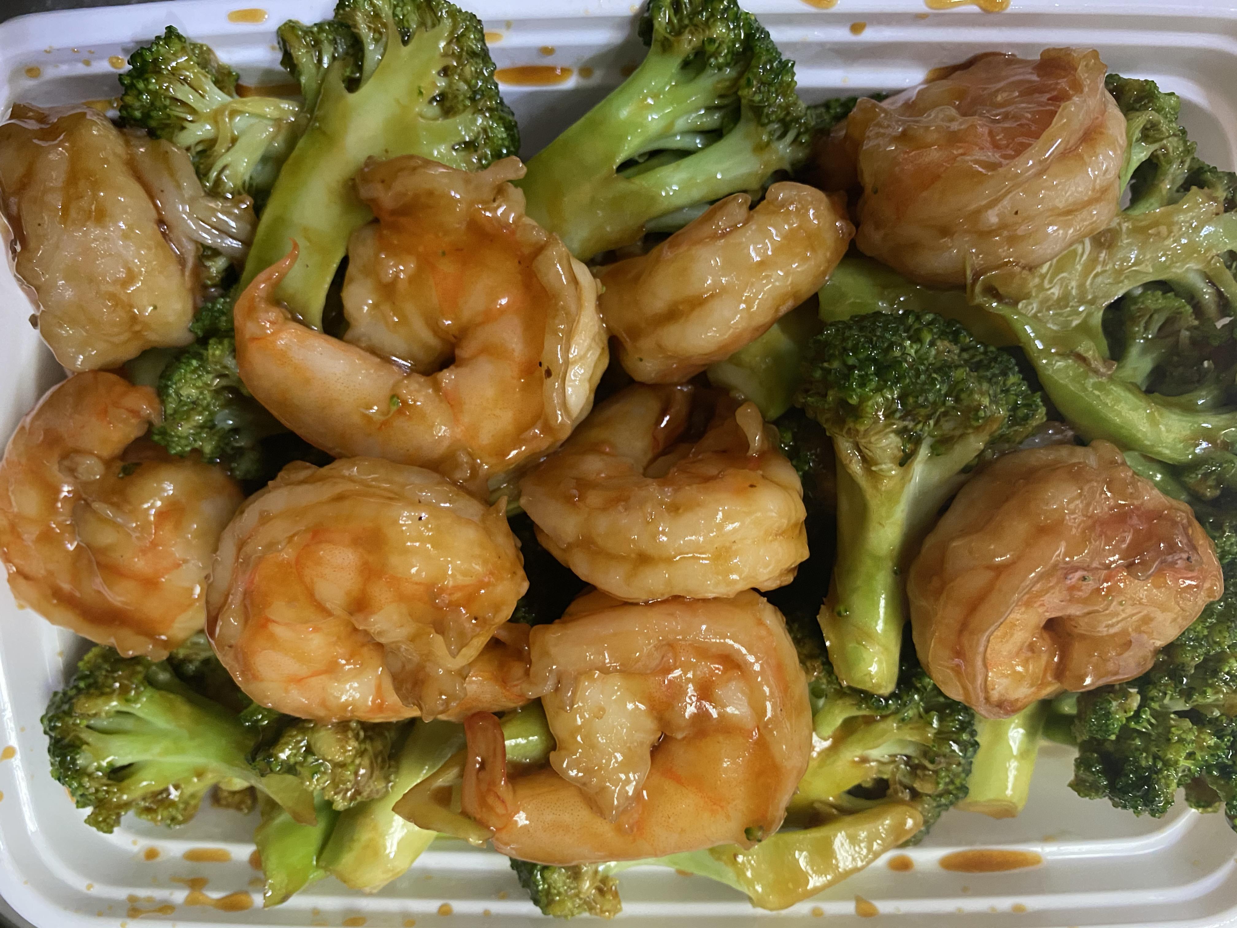 Order 121. Shrimp with Broccoli food online from Tong Kwong Kitchen store, Hempstead on bringmethat.com