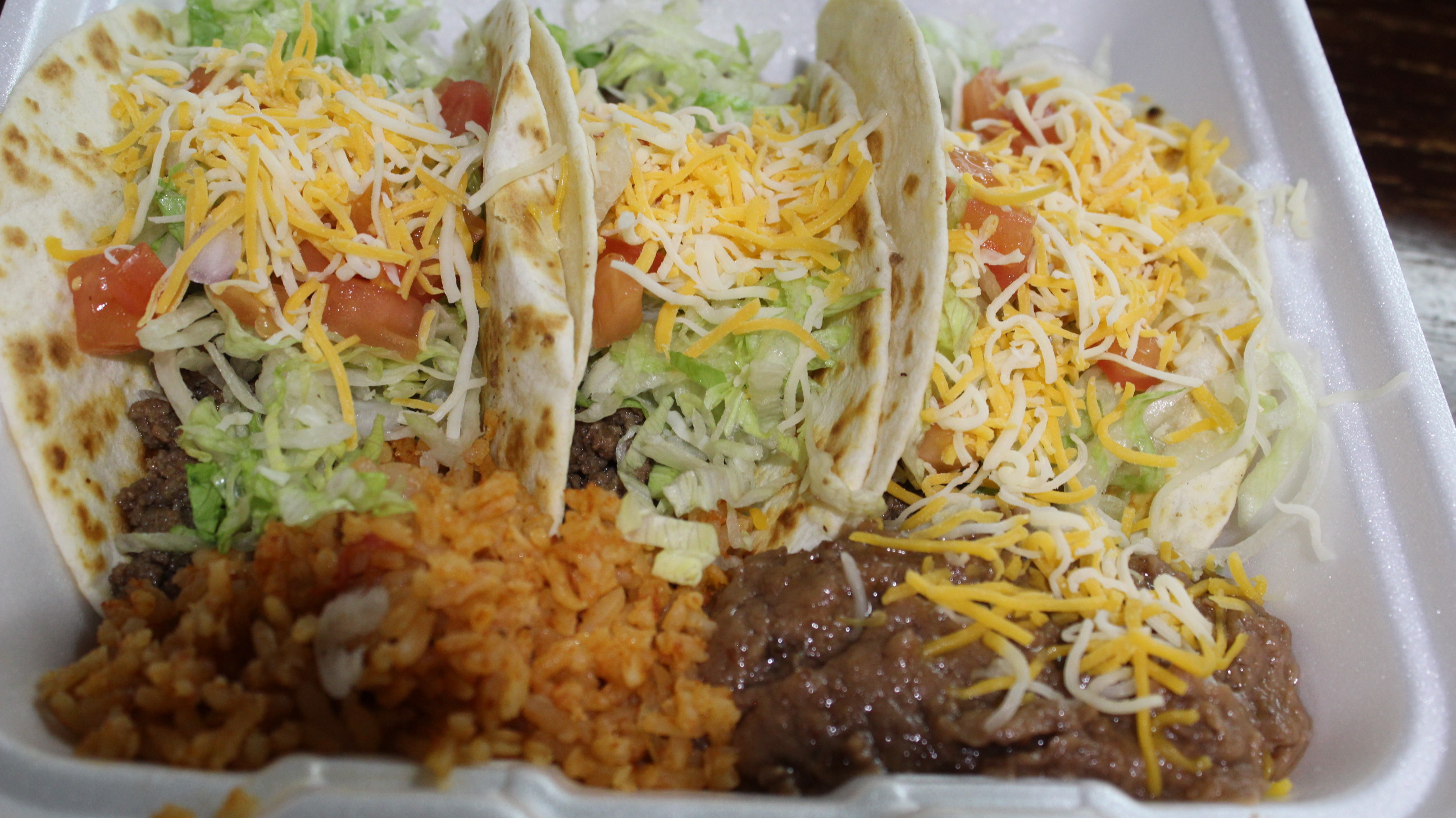 Order #1. Taco Dinner Plate food online from El Tapatio Restaurant store, Muskegon on bringmethat.com