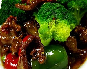 Order Hunan Beef food online from Royal Stix Restaurant store, Fayetteville on bringmethat.com
