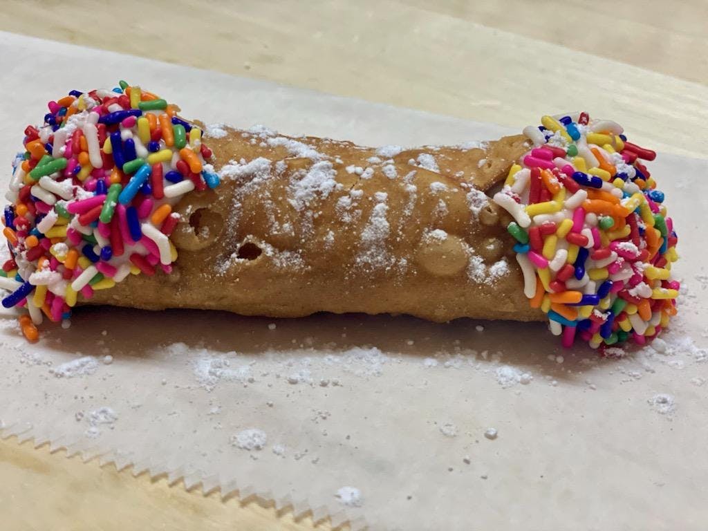 Order Cannoli - Cannoli food online from Belleview Pizza & Italian Restaurant store, Belleview on bringmethat.com