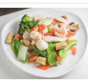 Order H6. Seafood Delight 海鲜大会 food online from He Rui store, Oklahoma City on bringmethat.com