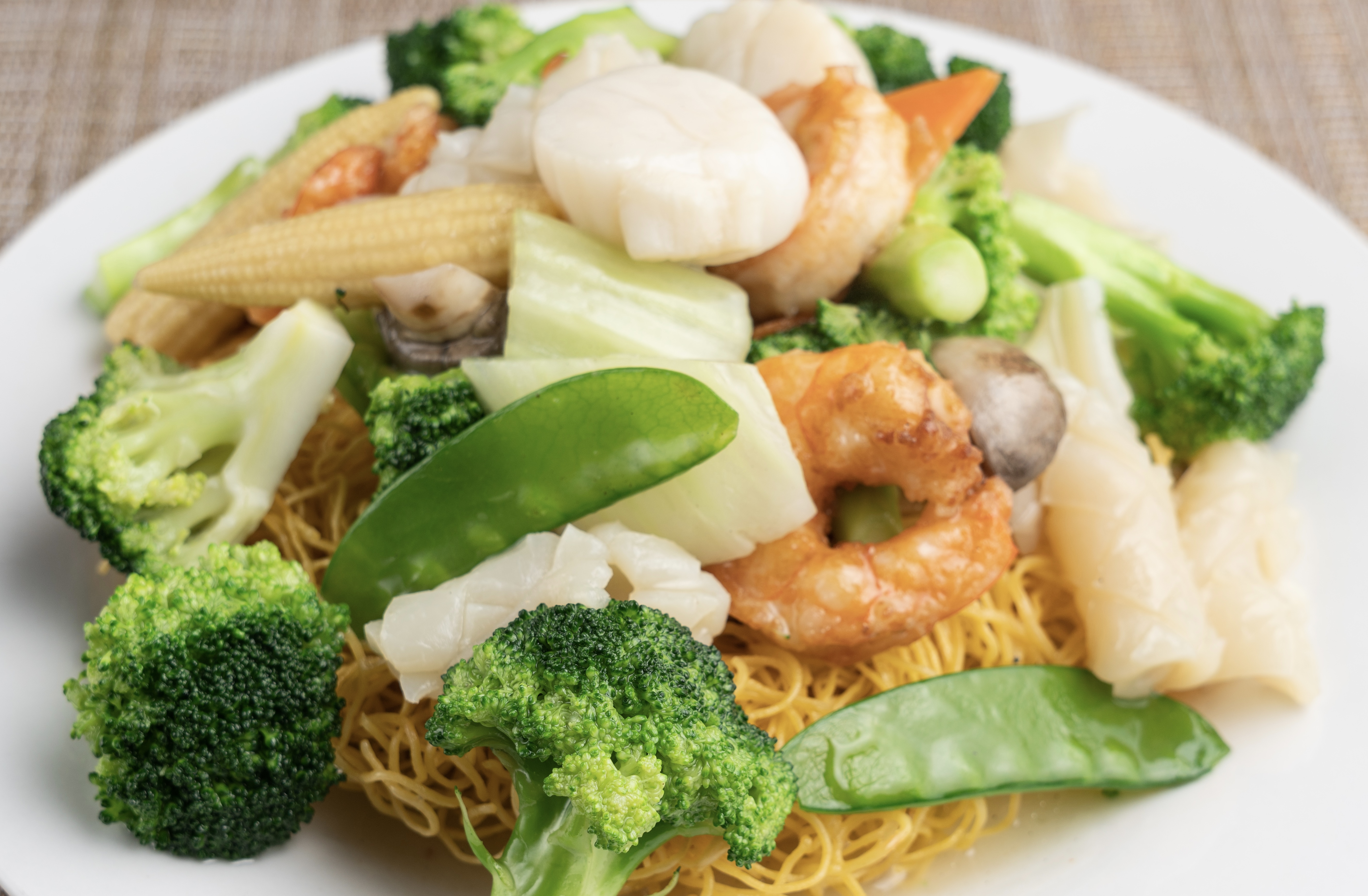 Order 306. Pan Fried Noodles Dinner food online from Hong Kong Restaurant store, Ashburn on bringmethat.com