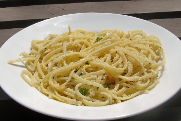 Order Pasta with Butter Sauce food online from Buonos Pizza store, Gilbert on bringmethat.com