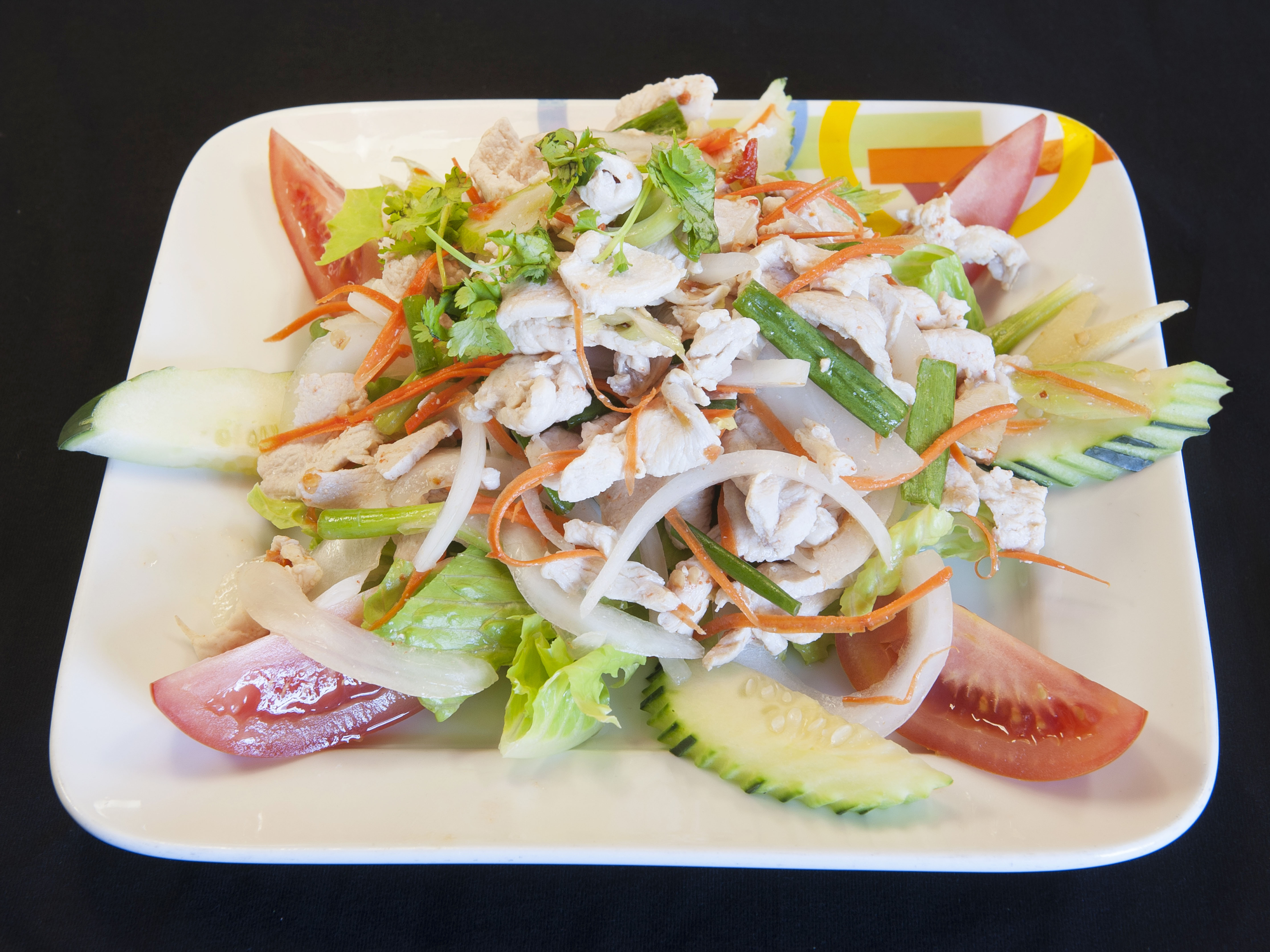 Order 23. Chicken Salad food online from Jade Siam Restaurants store, Huntington Park on bringmethat.com