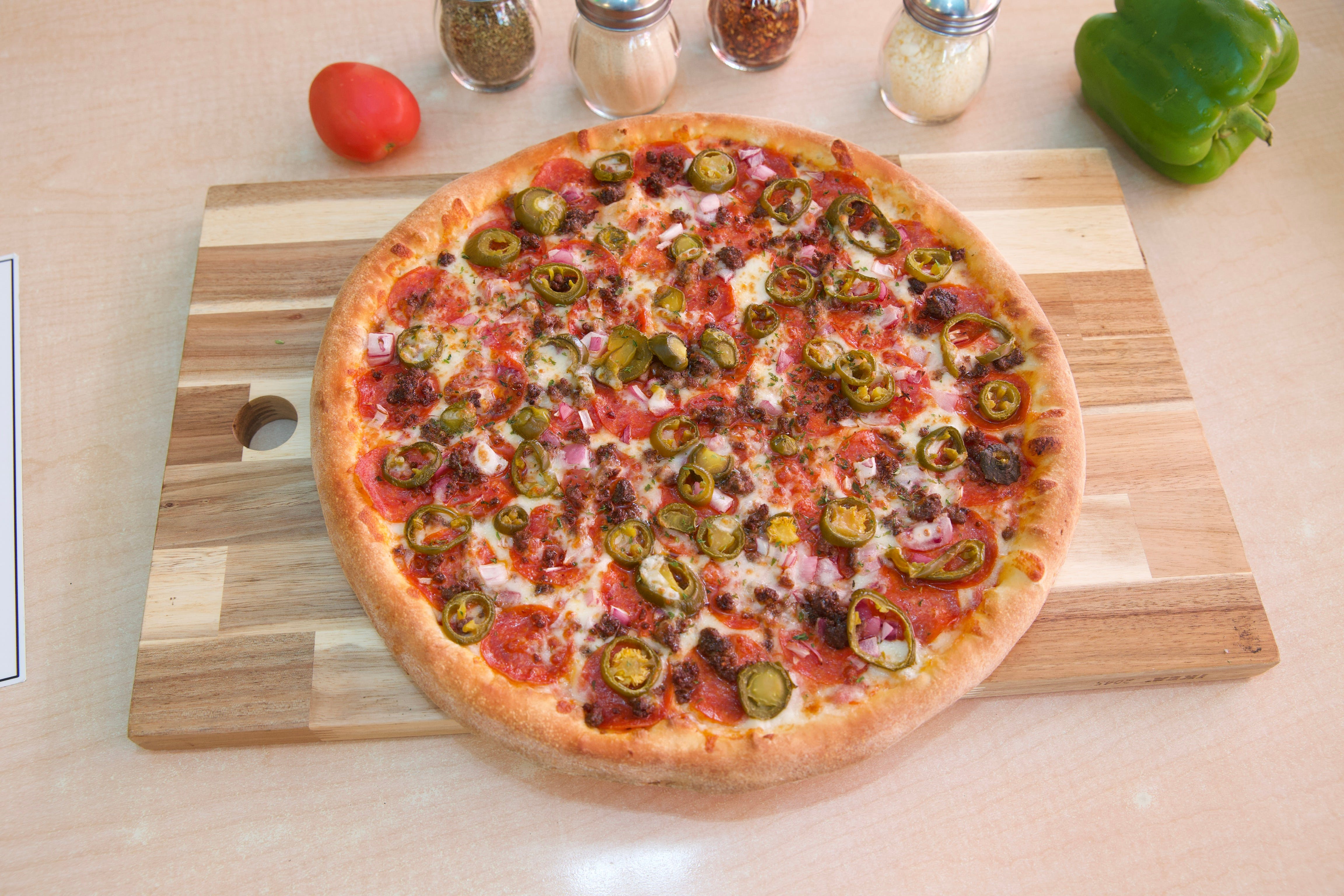 Order Mexicana Pizza - Medium (Serves 2-3) food online from California Pizza Place store, Anaheim on bringmethat.com