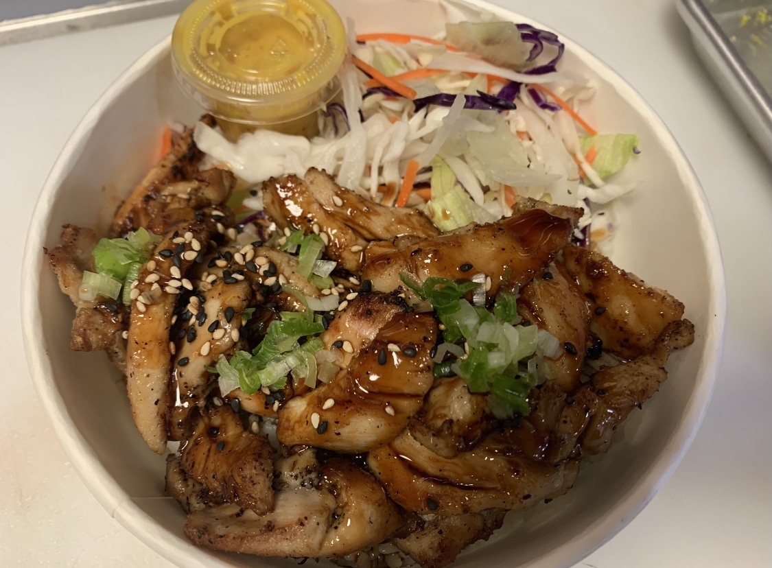 Order Chicken Bowl food online from Avocado Roll & Sushi store, Fullerton on bringmethat.com