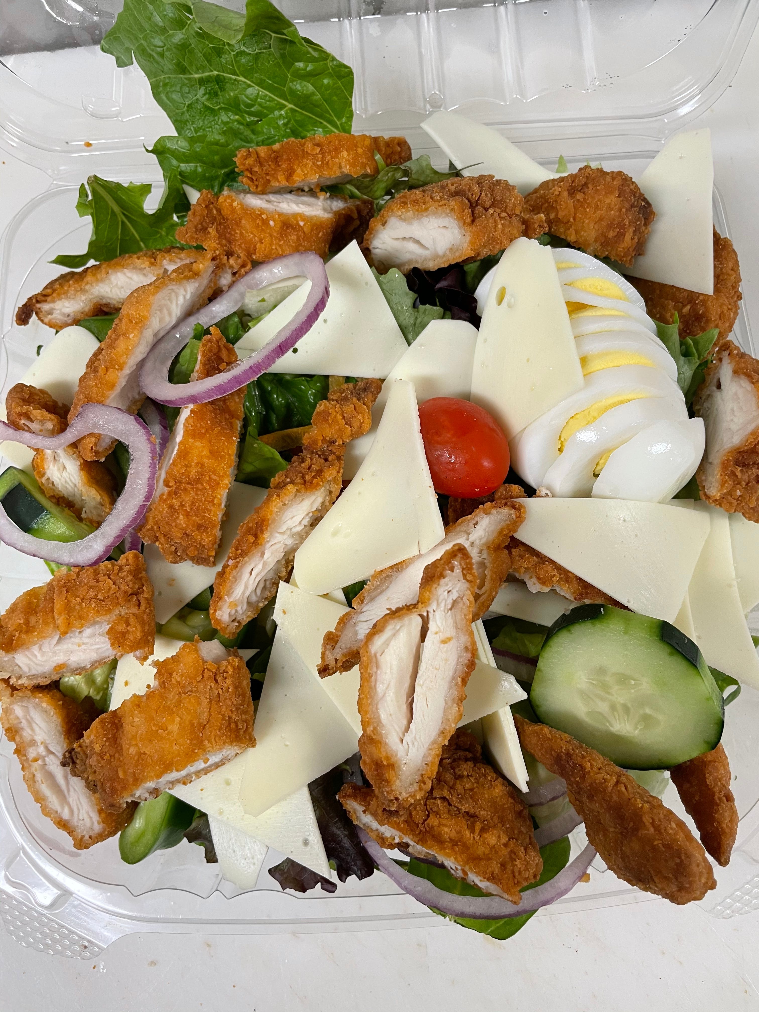 Order Southern Fried Chicken Salad - Large food online from Amici Vicinato store, Lafayette Hill on bringmethat.com