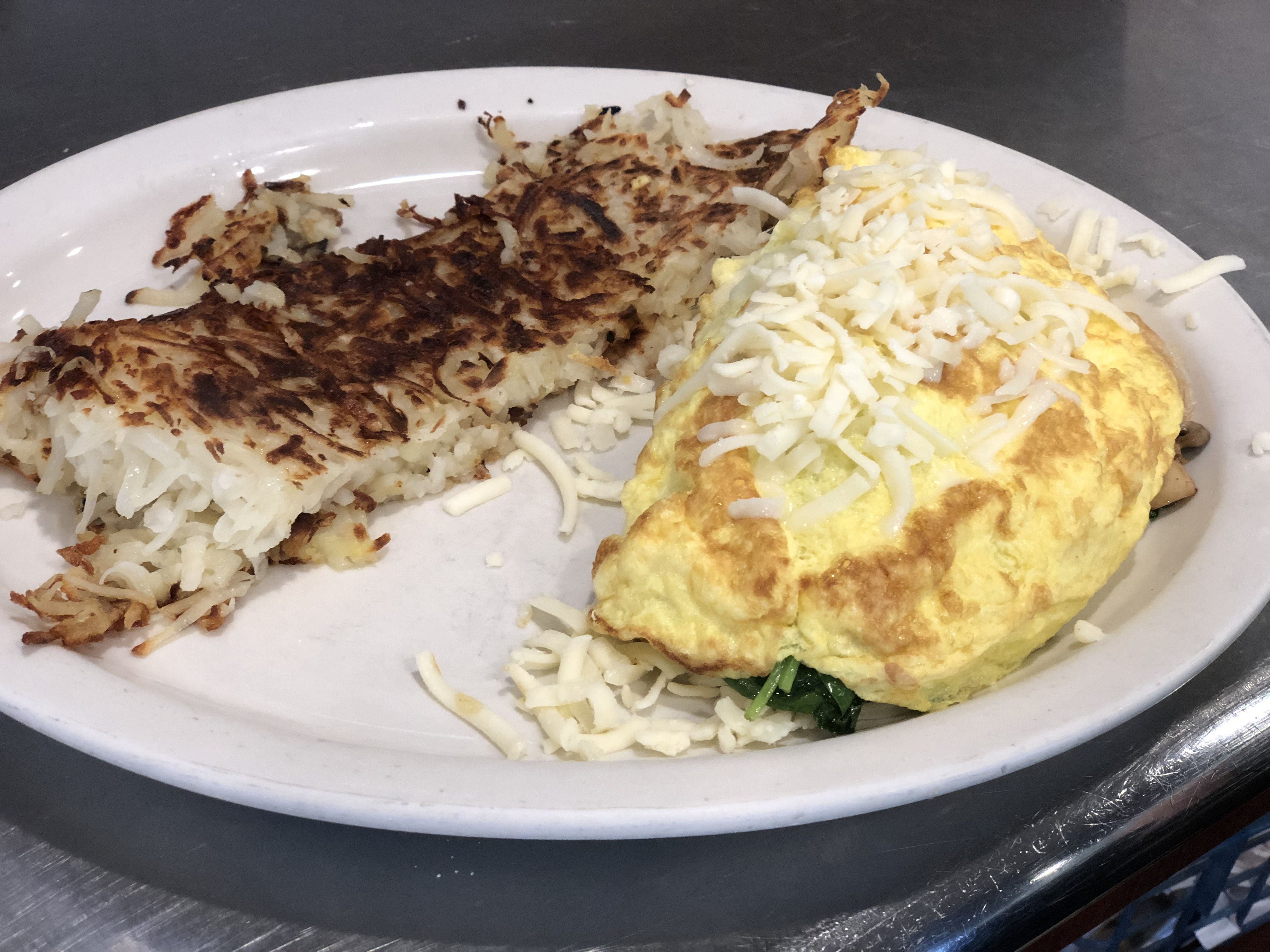 Order Spinach, Mushroom and Cheese Omelette Breakfast food online from Roxsbury Deli store, Port Hueneme on bringmethat.com