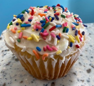 Order Vanilla Cupcakes food online from Flavor Frenzy store, Addison on bringmethat.com