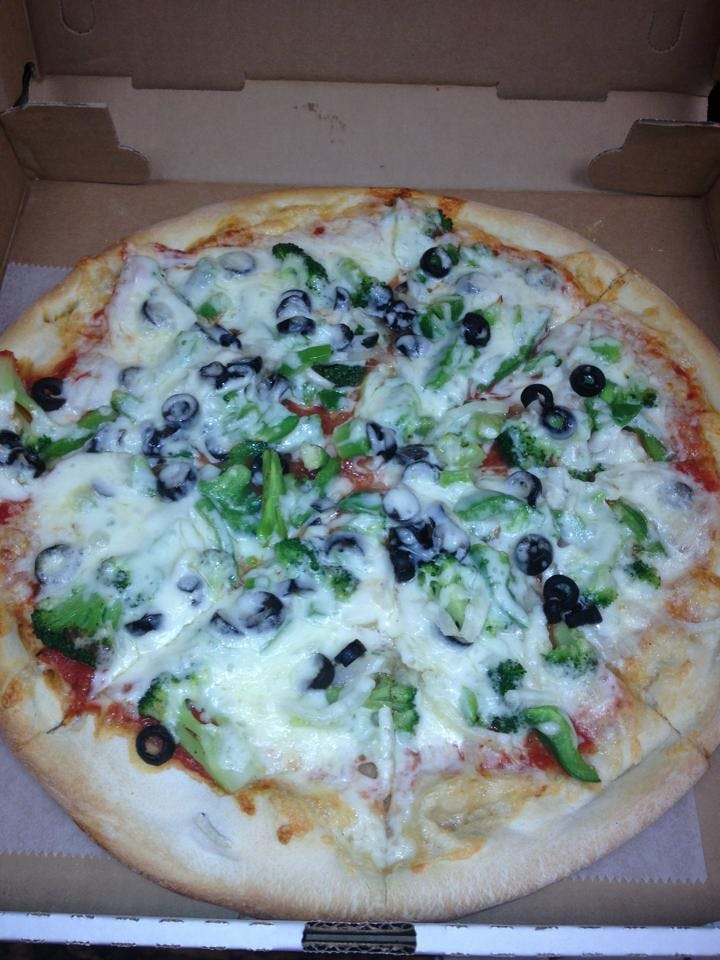 Order Vegetarian Pizza - X-Large food online from West Point Pizza store, Philadelphia on bringmethat.com