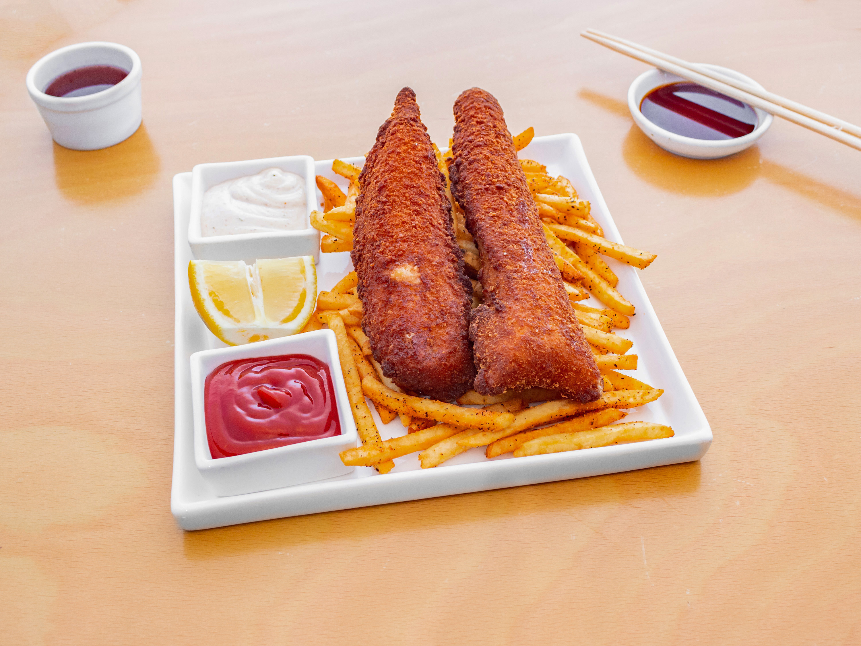 Order Hiro's Fish and Chips food online from Sushi Metsuyan store, Teaneck on bringmethat.com