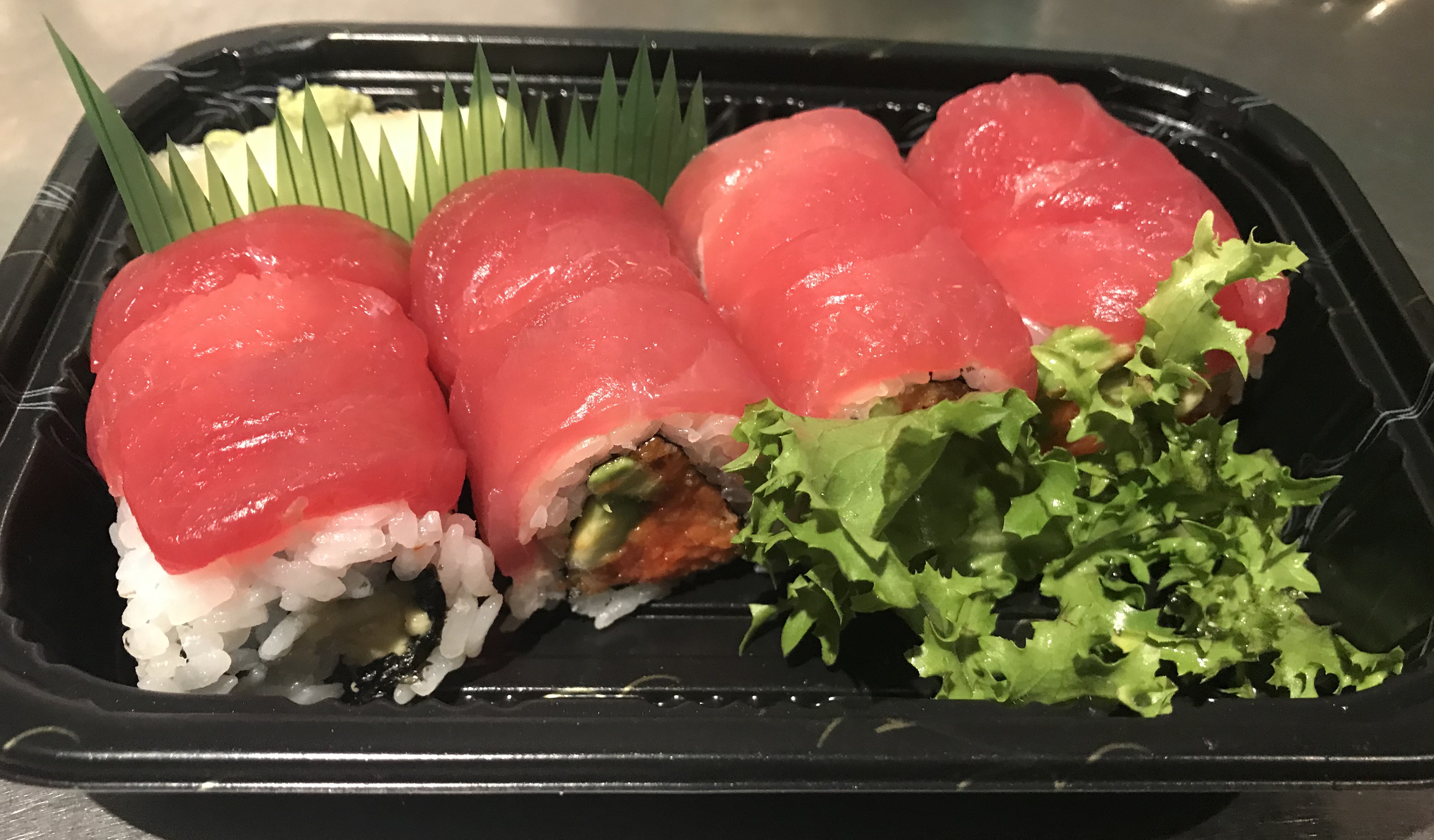 Order 75. Sakura Roll food online from Thai Lemongrass & Sakura Sushi store, New York on bringmethat.com