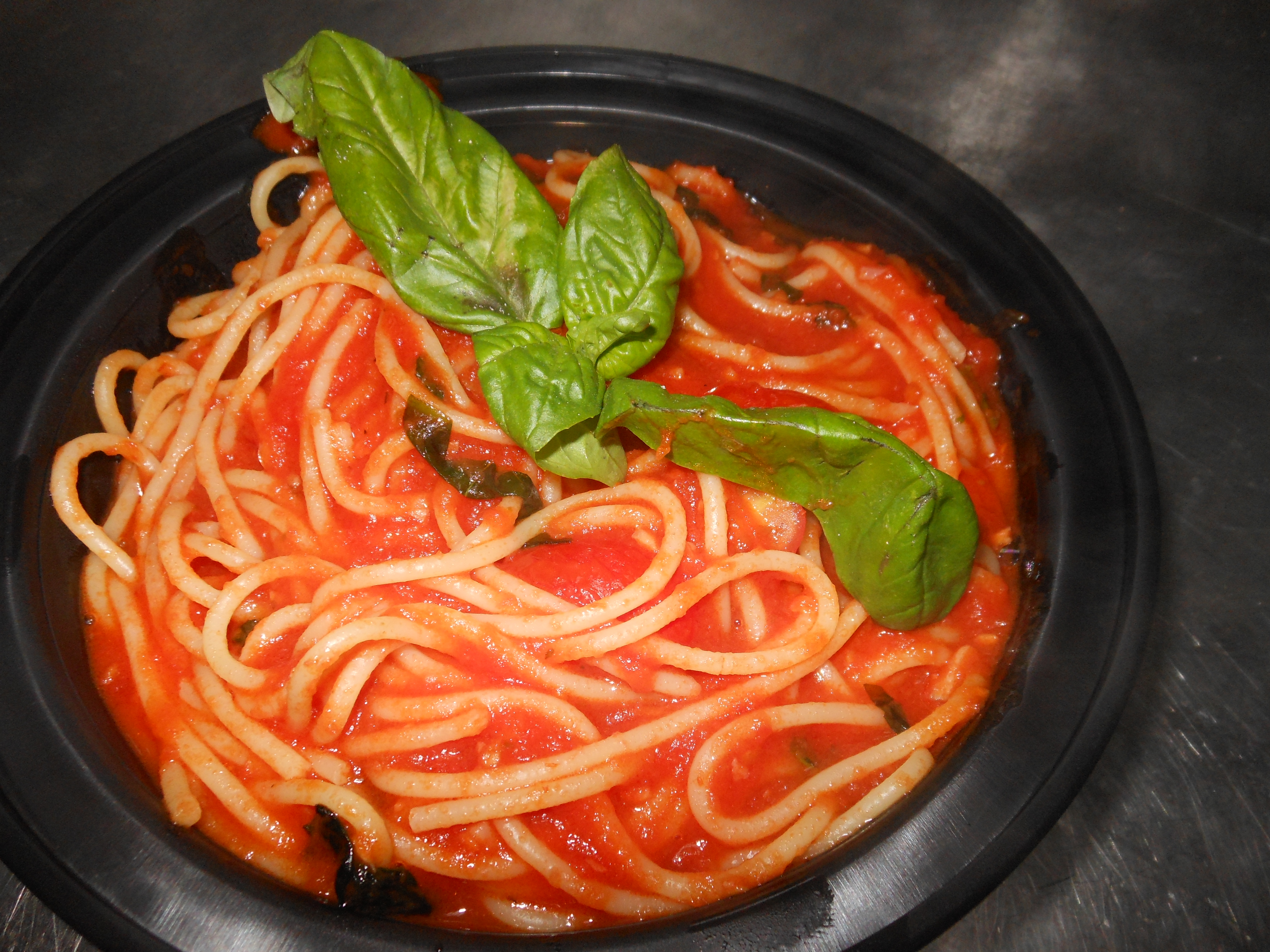 Order Spaghetti al Pomodoro food online from Tuscan hills store, Forest Hills on bringmethat.com