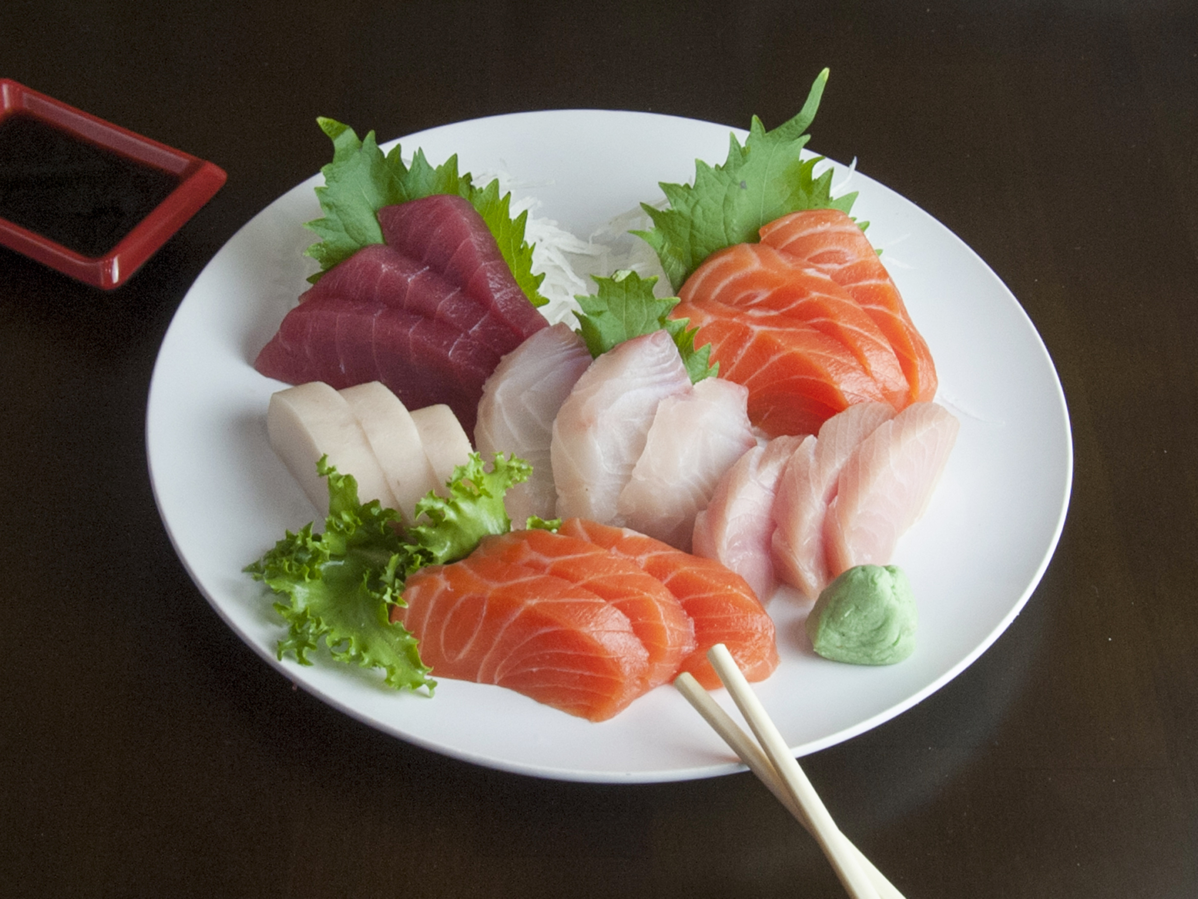 Order Sashimi Deluxe Entree food online from Bayard Sushi store, New York on bringmethat.com