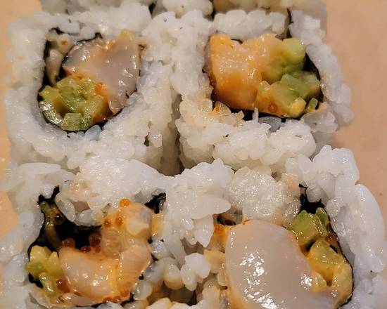 Order Spicy Scallop Roll food online from Azuma store, Cupertino on bringmethat.com