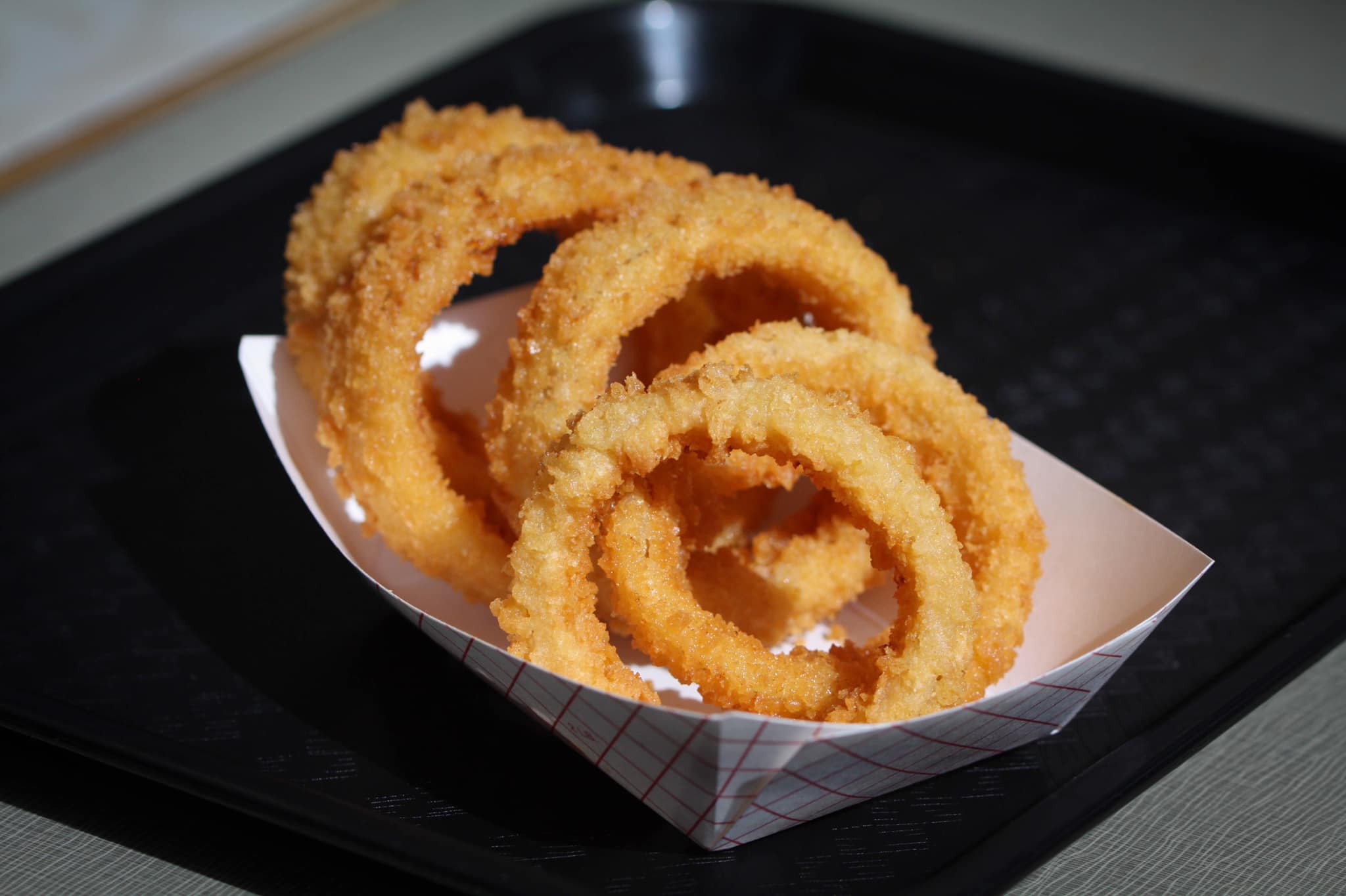 Order Onion Rings food online from Giovanni Pizza Pasta & Grill store, Newark on bringmethat.com