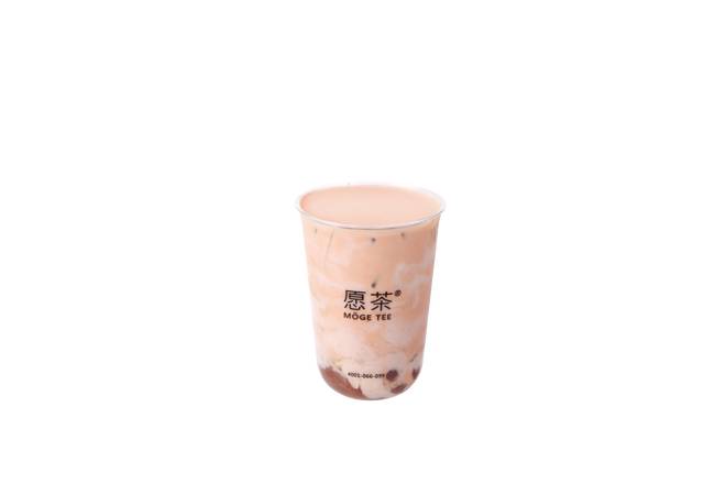 Order Taro Bubble Milk Tea/ Milk 香芋脏脏奶茶/有机鲜奶 food online from Moge Tee store, Amherst on bringmethat.com