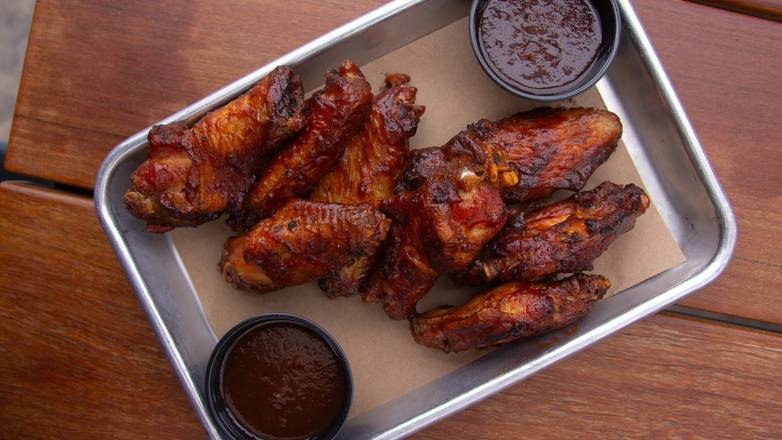 Order Half Dozen Smoked Wings food online from Bear Smokehouse store, New Haven on bringmethat.com