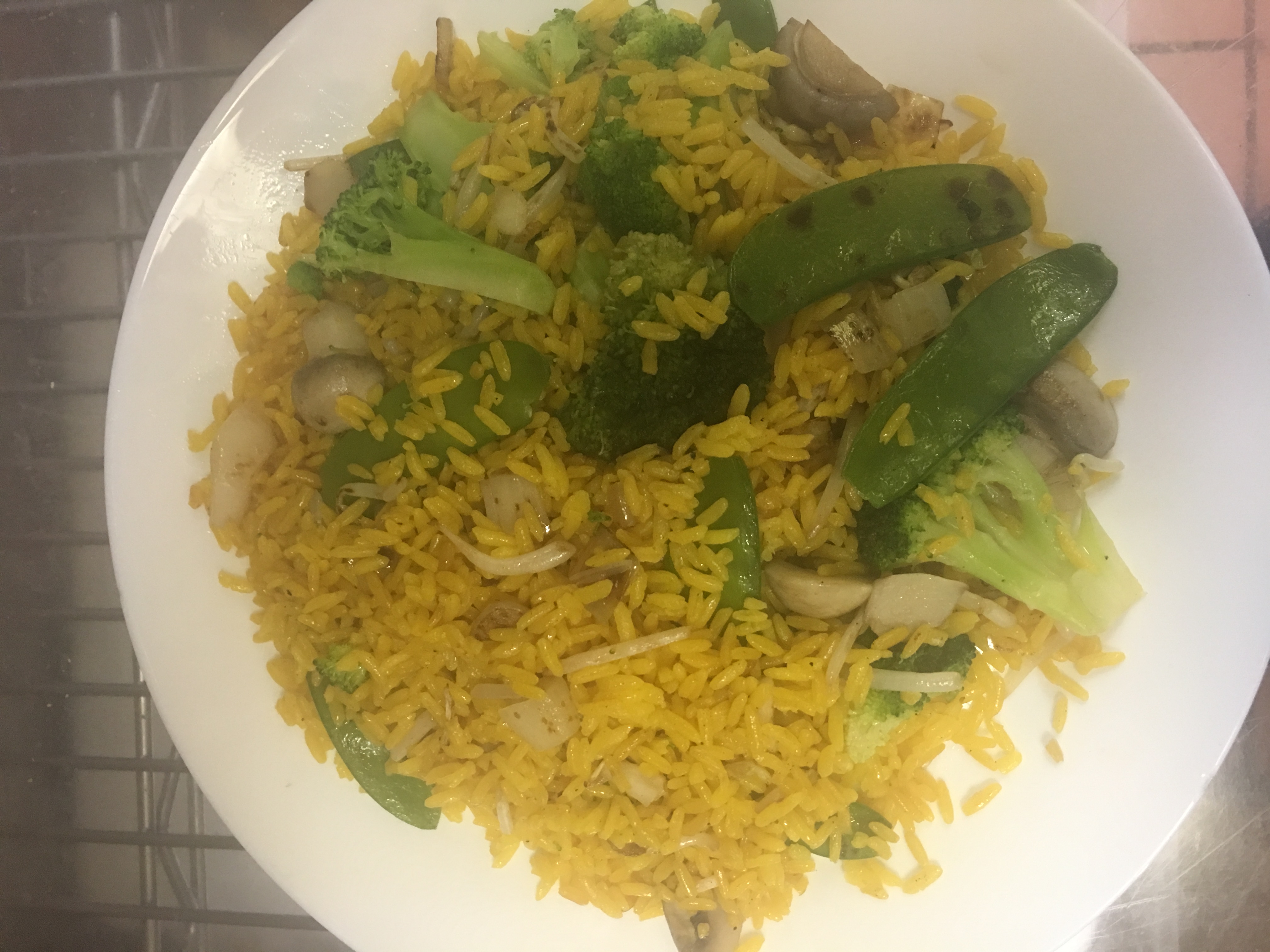 Order 34. Vegetable Fried Rice food online from Thai-Nese Fusion store, Lyndhurst on bringmethat.com