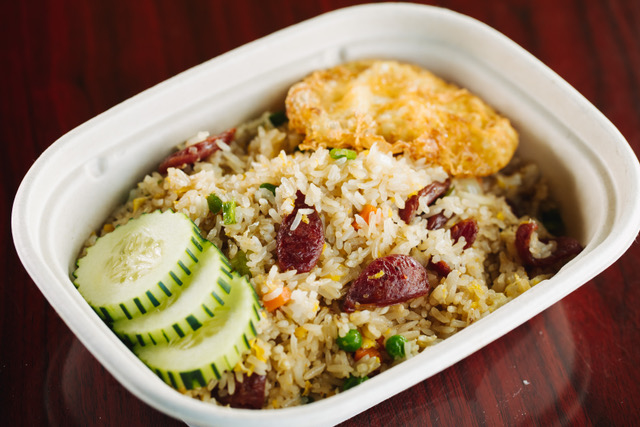 Order F5. Sweet Chicken Sausage Fried Rice food online from Thai 2 Go store, Dallas on bringmethat.com
