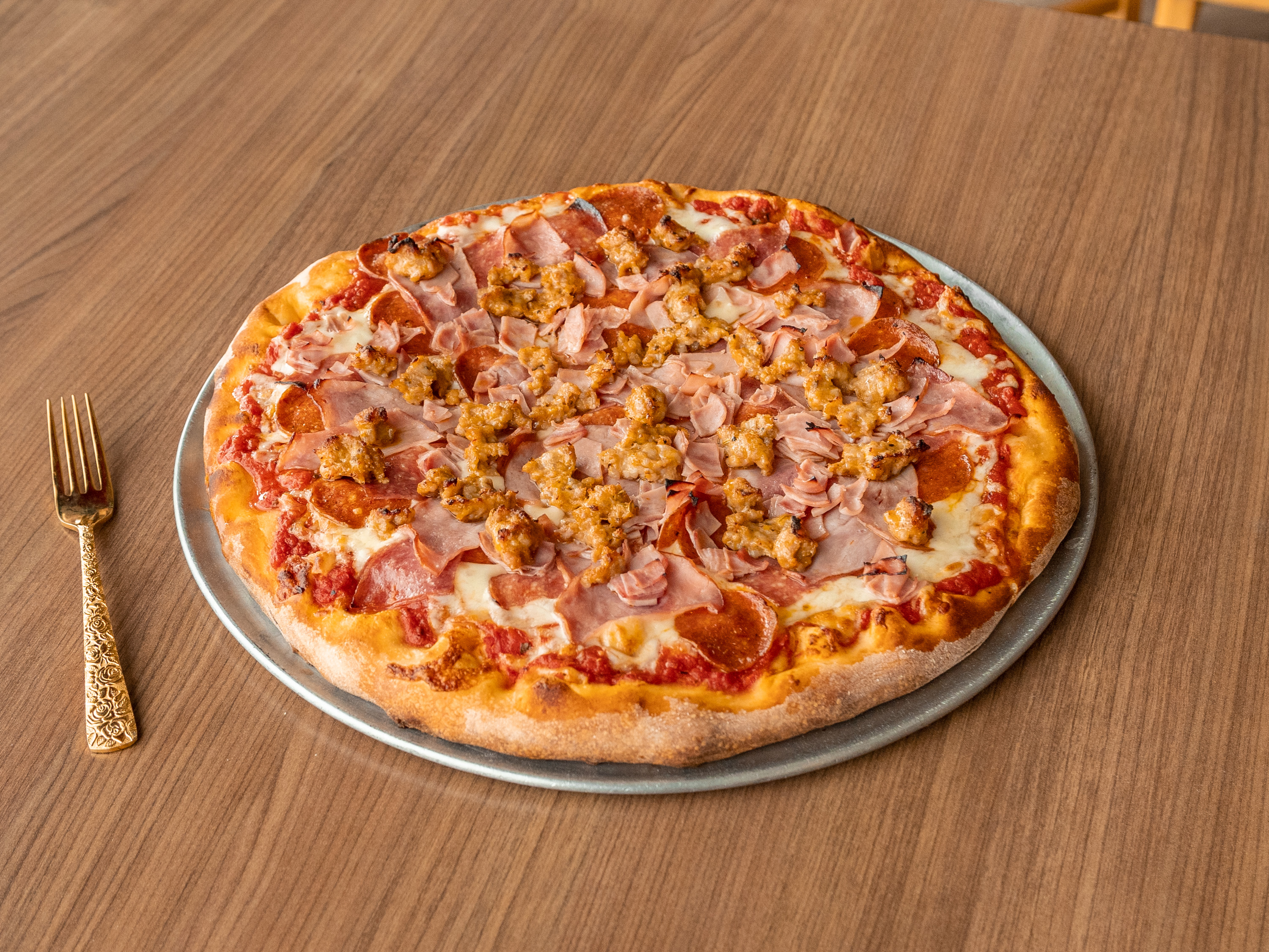 Order Mega Meat food online from Pappy's Pizza store, La Habra on bringmethat.com