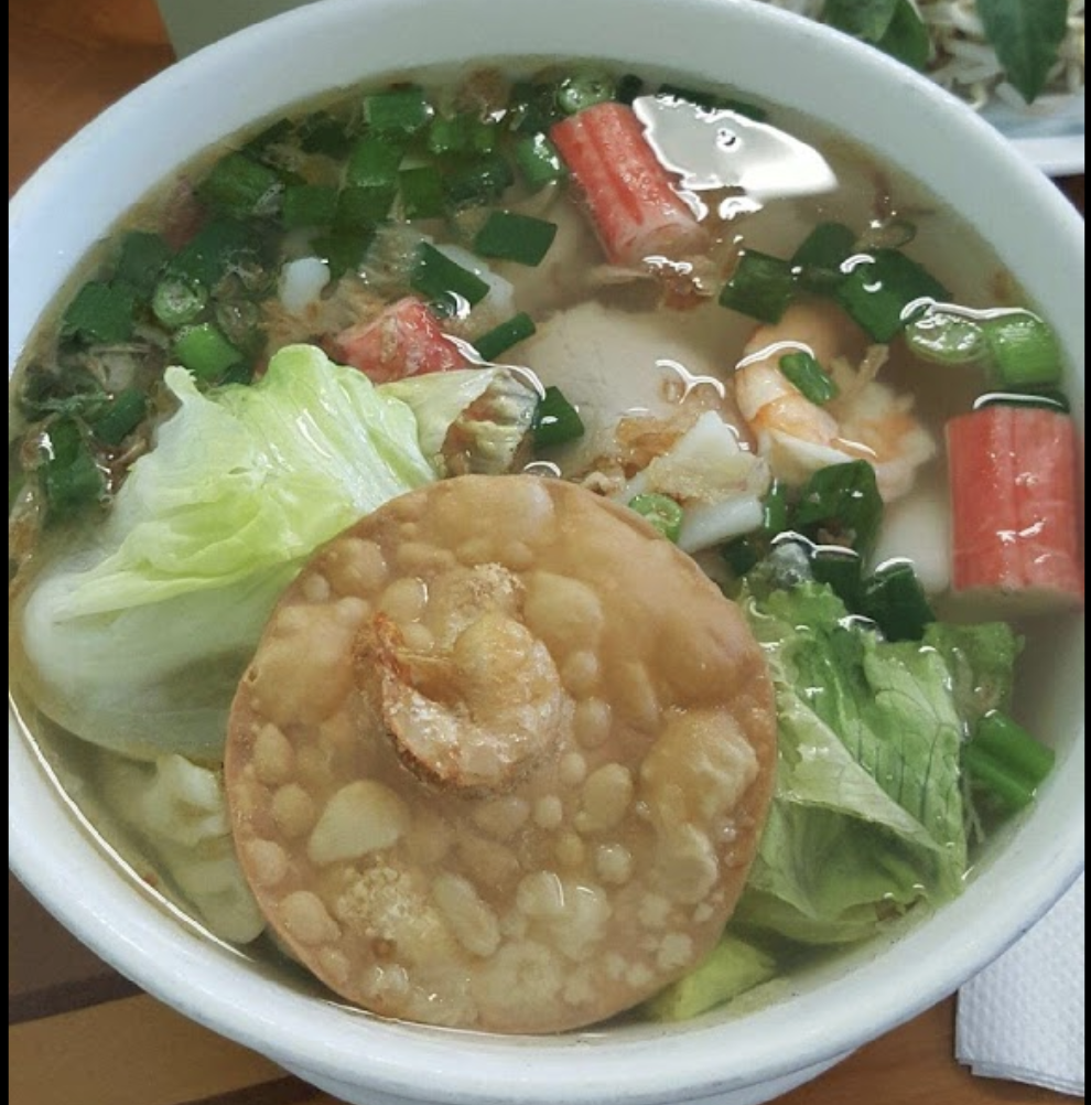 Order HM8. My Tho Style Soup food online from Pho B&B store, Oklahoma City on bringmethat.com
