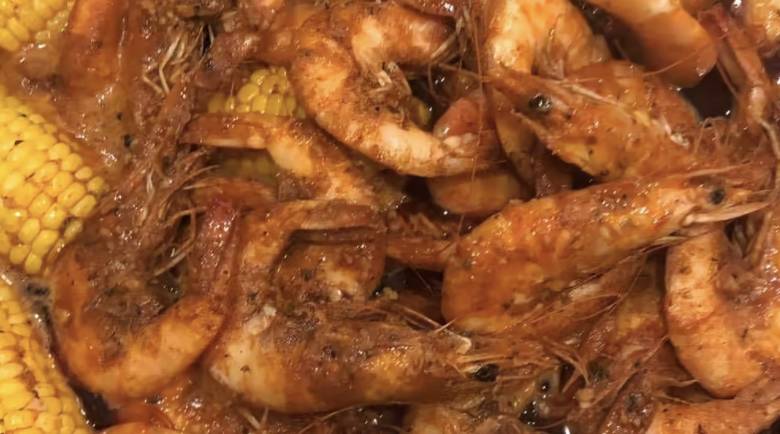 Order Shrimp (Head On) 1/2 LB food online from Red Hook Cajun Seafood & Bar store, Southaven on bringmethat.com