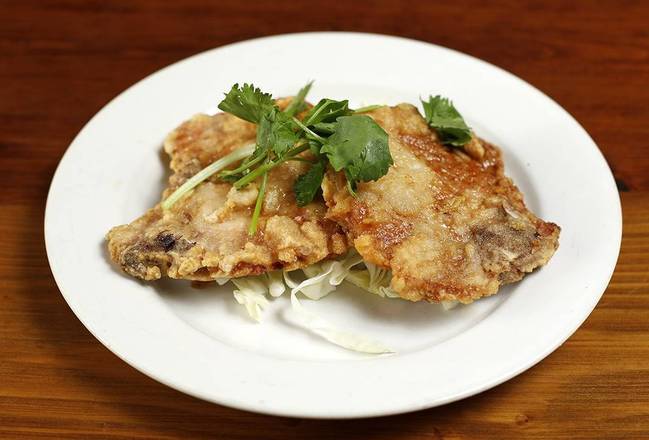 Order 炸排 Taiwanese Pork Chop food online from Spices 3 Restaurants store, Oakland on bringmethat.com