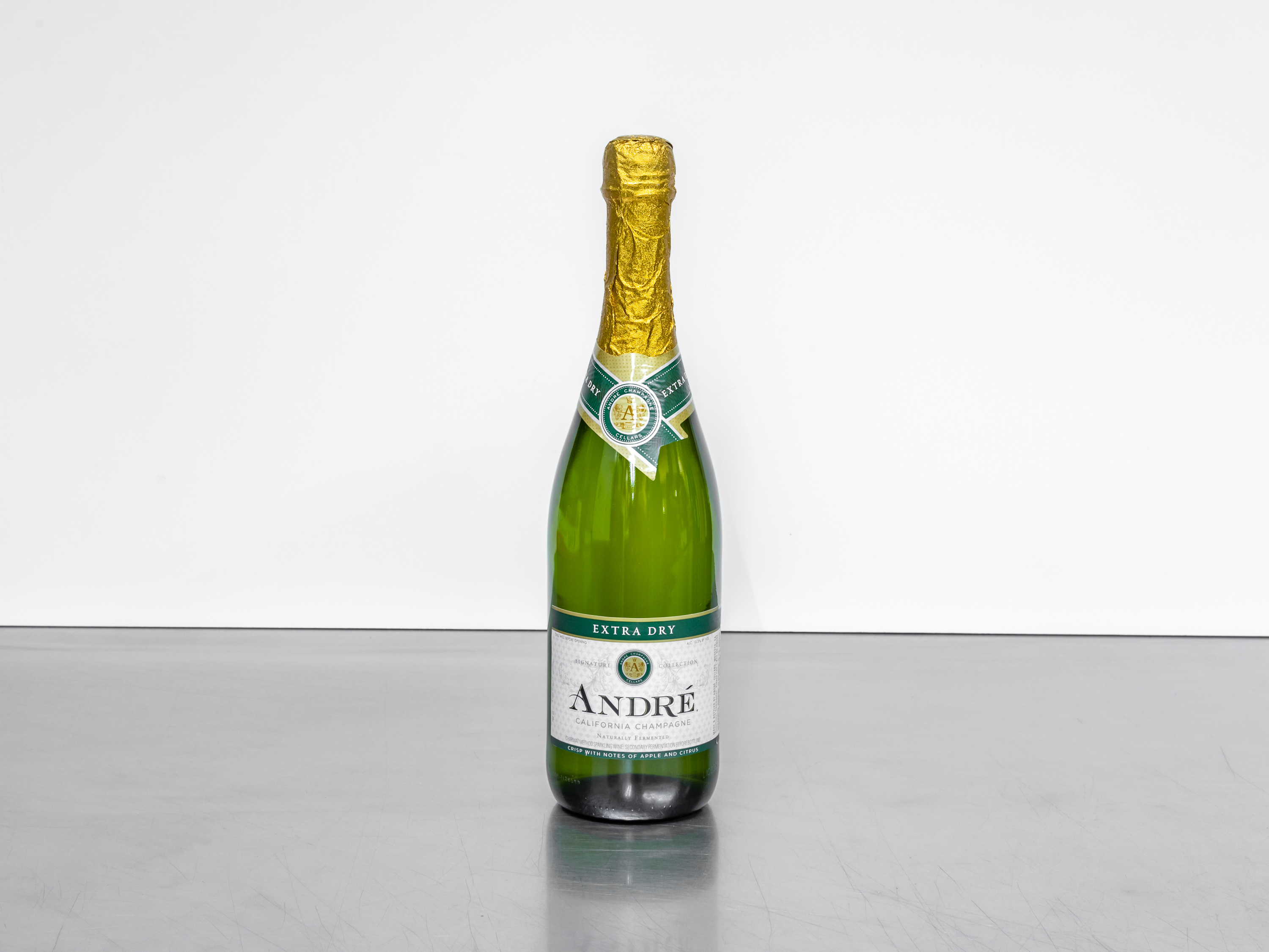 Order Andre Extra Dry California Champagne 750 ml.  food online from In The Zone V store, Phoenix on bringmethat.com