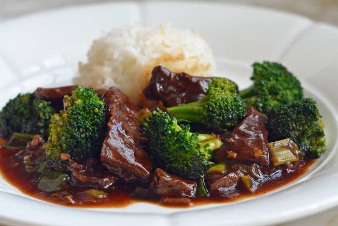 Order Beef with Broccoli 芥蓝牛 food online from China Cafe store, South Bend on bringmethat.com