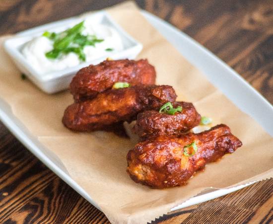 Order Chipotle Chicken Wings food online from Bacari store, Los Angeles on bringmethat.com