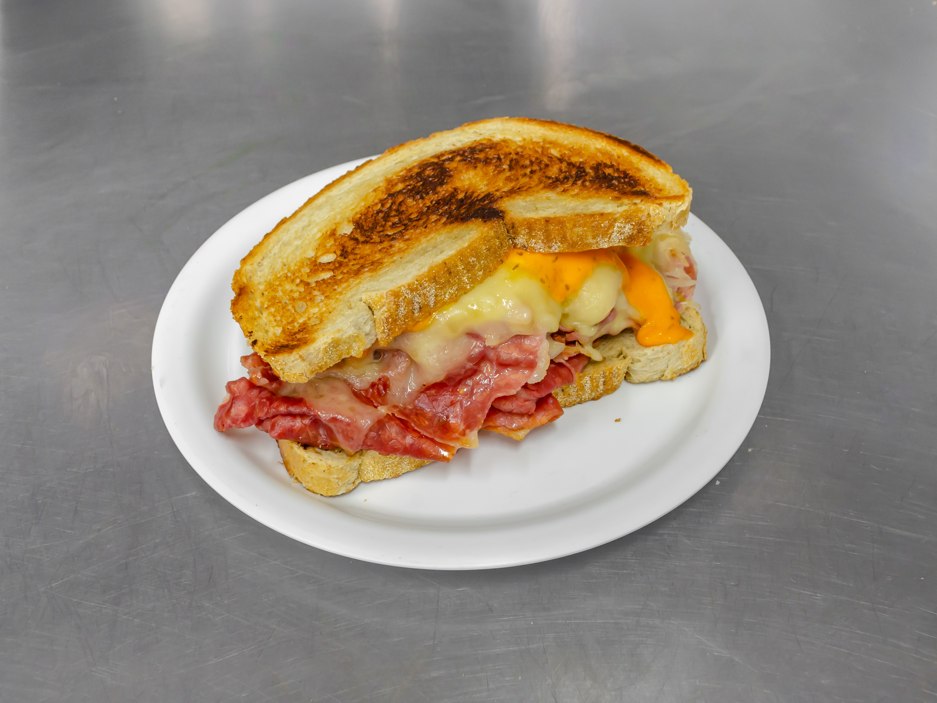Order Thumanns Corned Beef Sandwich food online from Forest Dairy store, Rutherford on bringmethat.com