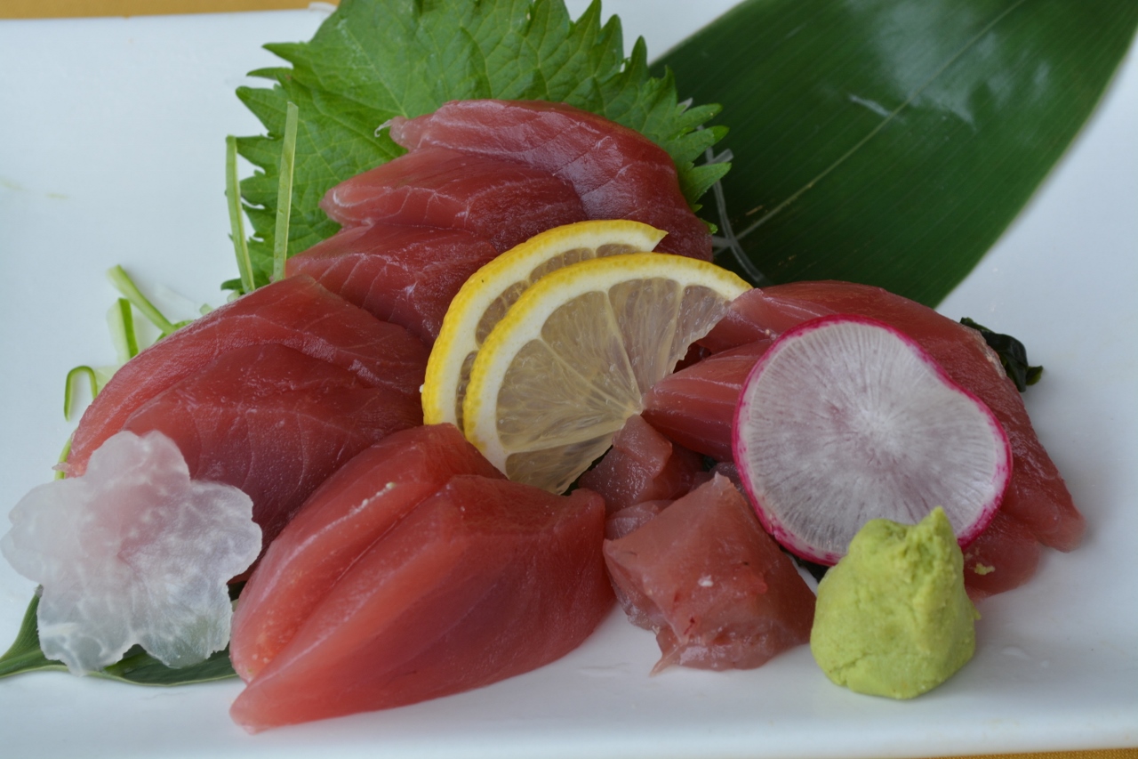 Order Tuna Sashimi food online from Mitama store, Berkeley on bringmethat.com