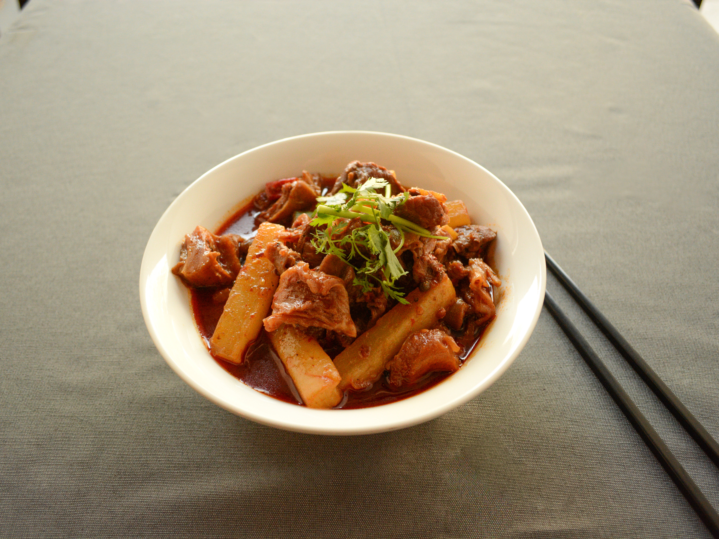 Order B8. Spicy Salty Beef food online from Chef King store, Seattle on bringmethat.com