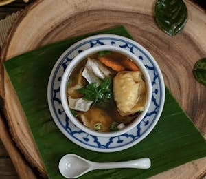 Order Wonton Soup food online from Morningside Thai Restaurant store, Houston on bringmethat.com