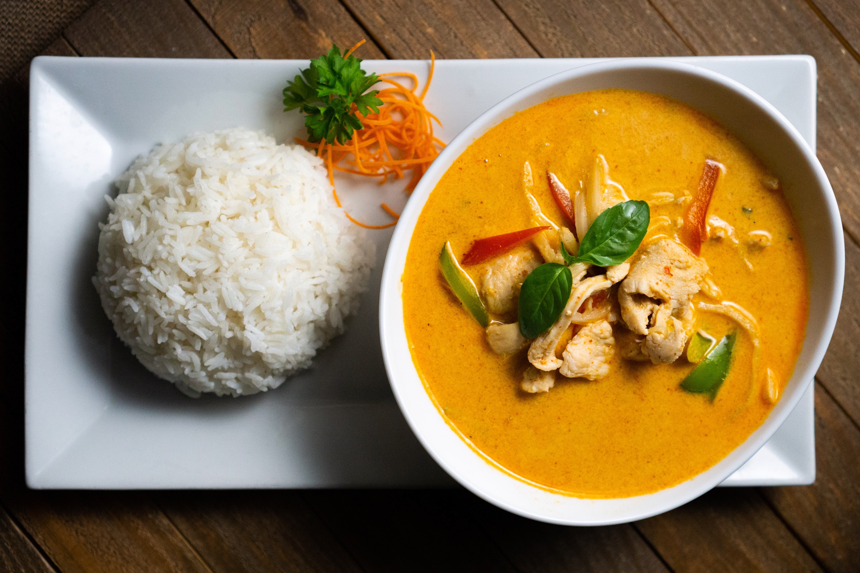 Order Red Curry food online from Khao Thai & Sushi store, Scottsdale on bringmethat.com