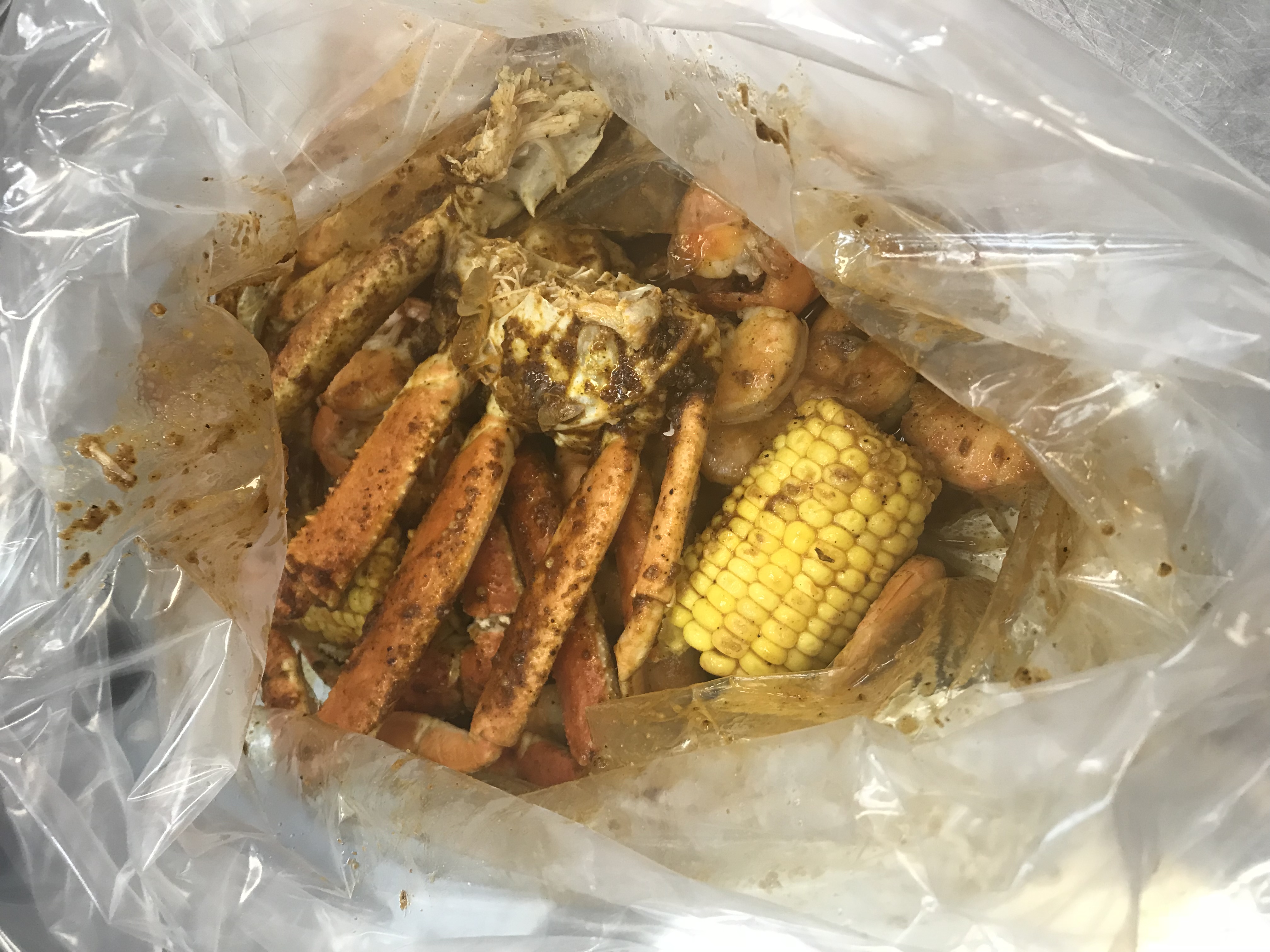 Order B. 1 lb. Snow Crab and 1 lb. Shrimp (No Head) Combo food online from Tasty Crab store, Fayetteville on bringmethat.com