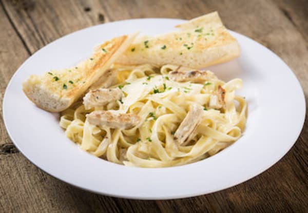 Order Fettuccine Alfredo with Grilled Chicken food online from Rosati's Pizza store, Sugar Grove on bringmethat.com