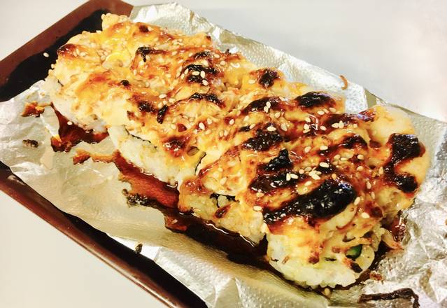 Order Baked Scallop Roll (8 pcs) food online from Narumi Sushi store, Lemon Grove on bringmethat.com