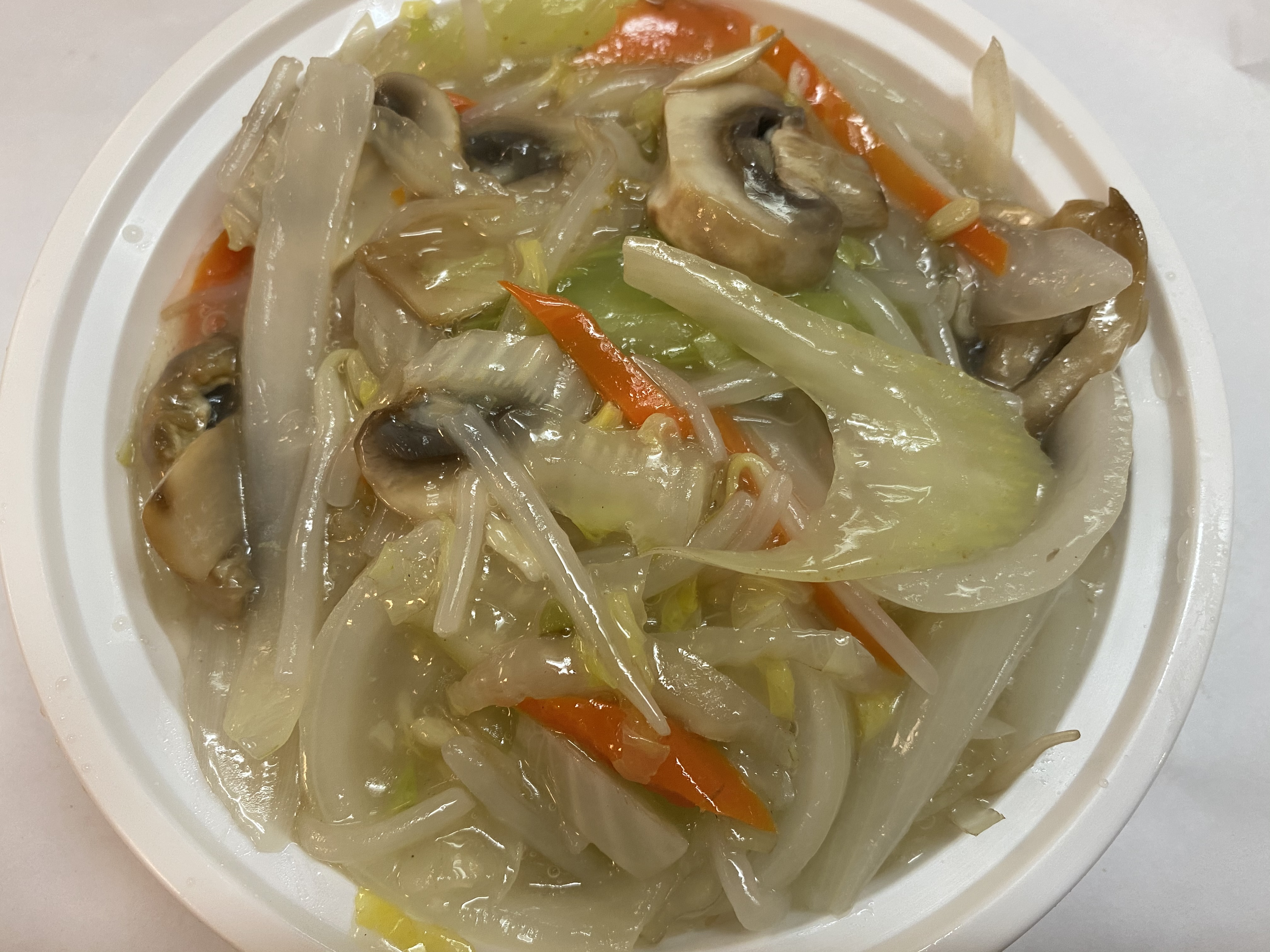 Order Fresh Vegetable Chow Mein food online from New Hunan Wok store, Brooklyn on bringmethat.com