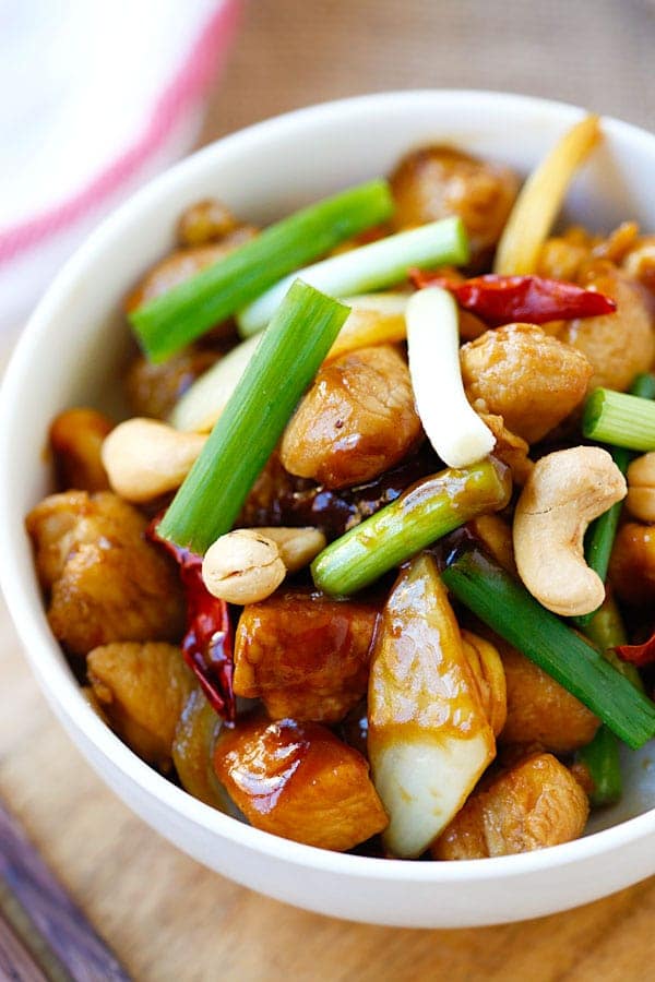 Order E3. Cashew Nuts food online from Thai 2 Go store, Columbus on bringmethat.com