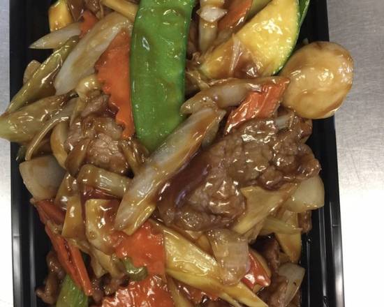 Order Beef Chop Suey (Large) food online from China Express Inn store, Minneapolis on bringmethat.com