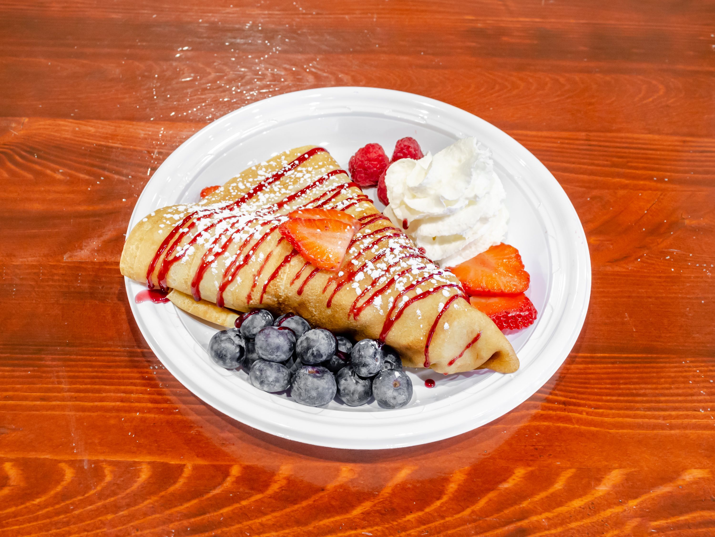 Order Very Berry Crepe food online from House Of Crepes store, Rutherford on bringmethat.com