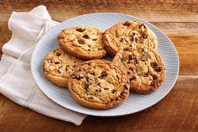 Order Homestyle Chocolate Chip Cookies (Serves 5) food online from Cracker Barrel Old Country Store store, Corinth on bringmethat.com