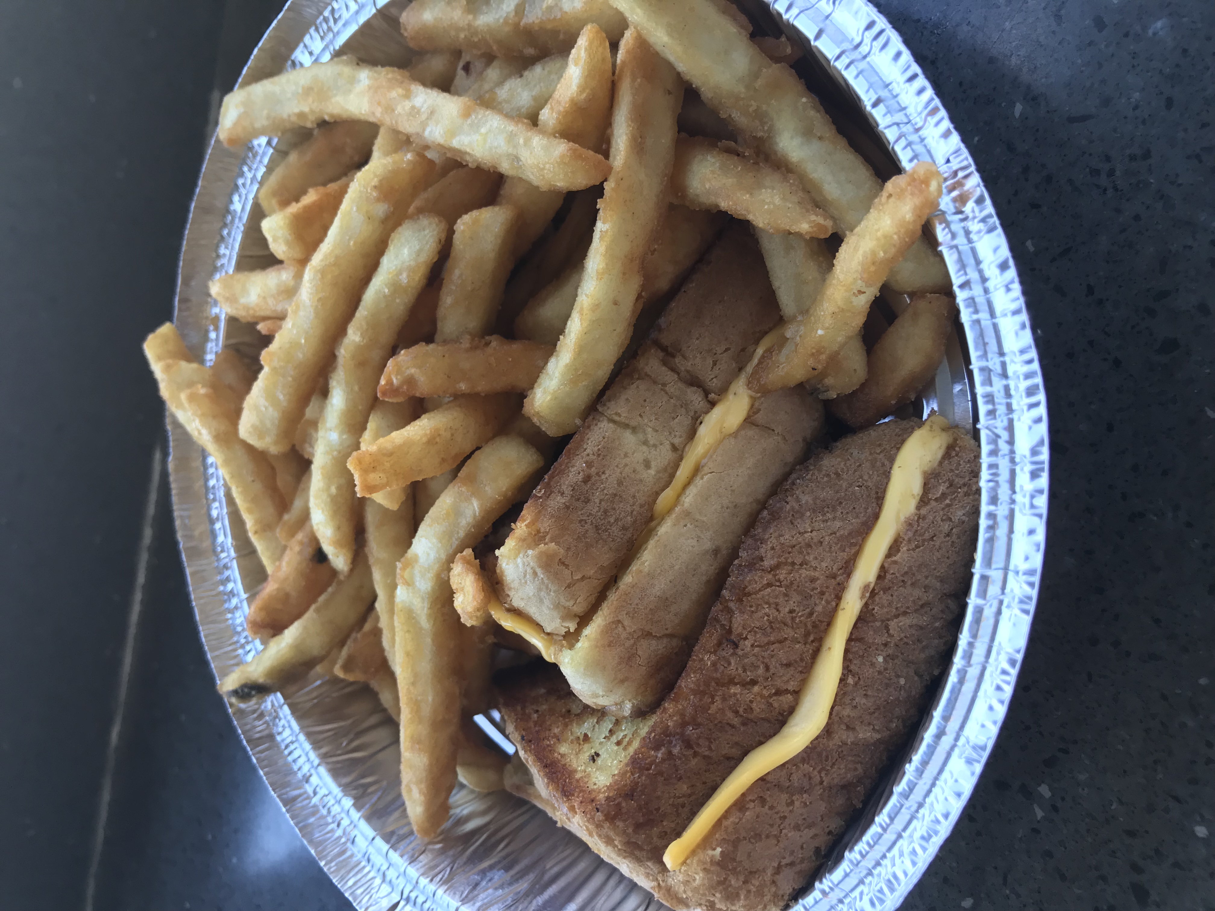 Order Kid's Grilled Cheese food online from Gyros & Heros store, North Bellmore on bringmethat.com