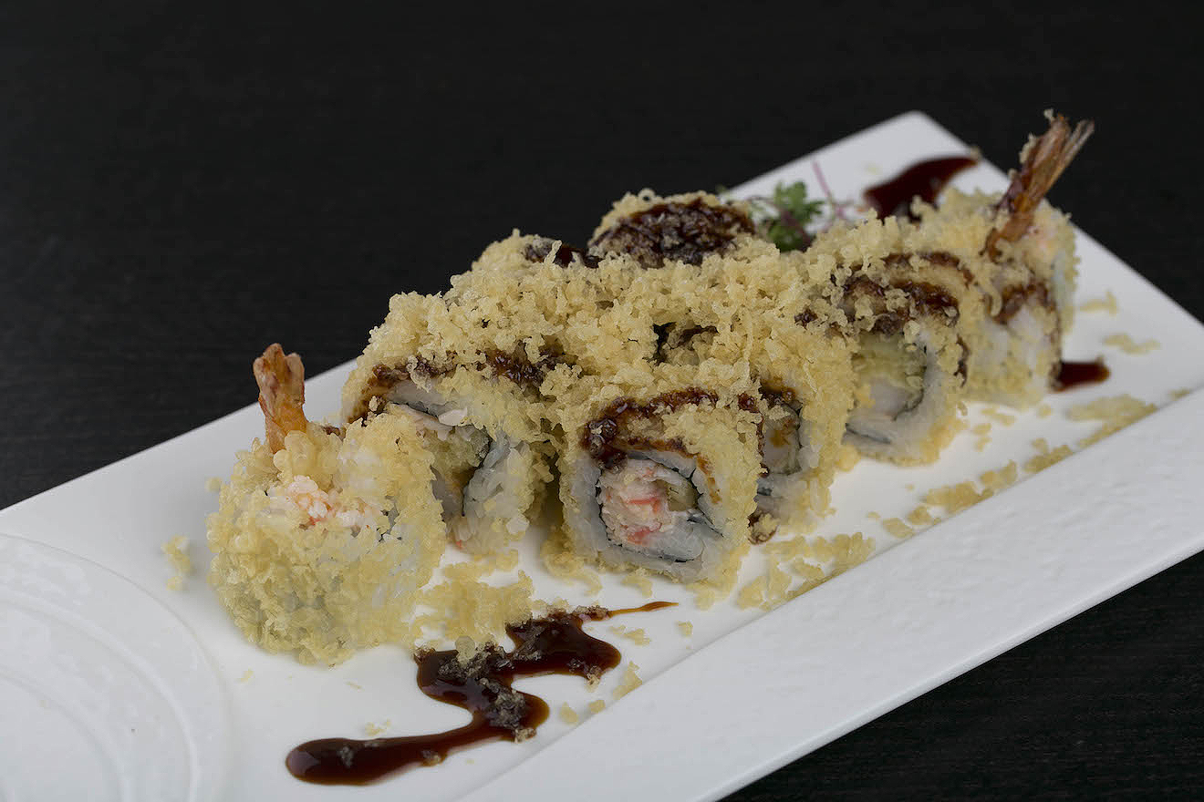 Order E31. Crunch Roll food online from Icho Izakaya Fusion Cuisine store, Temple City on bringmethat.com