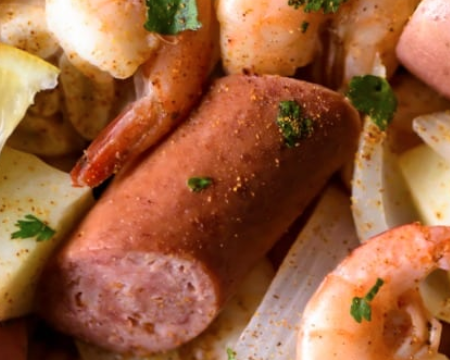 Order Lousiana Sausage 1/2 lb food online from Cracking Crab store, Montrose on bringmethat.com